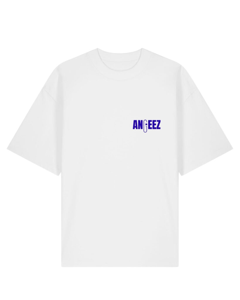 Face avant du t-shirt oversize Angeez avec le logo